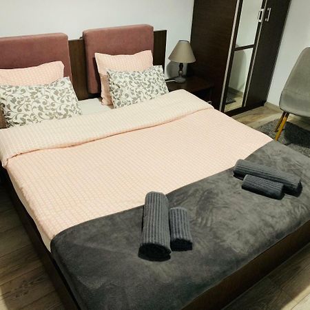 Babylon Apartment Sandanski Bagian luar foto