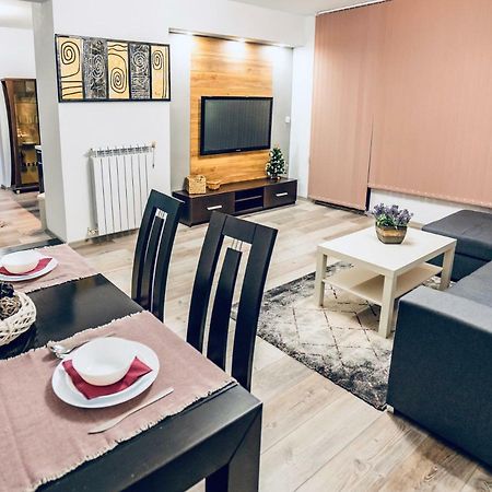 Babylon Apartment Sandanski Bagian luar foto