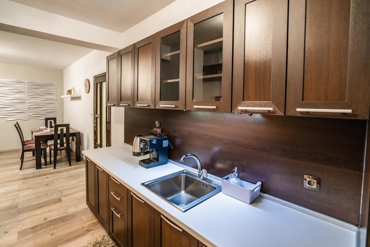 Babylon Apartment Sandanski Bagian luar foto
