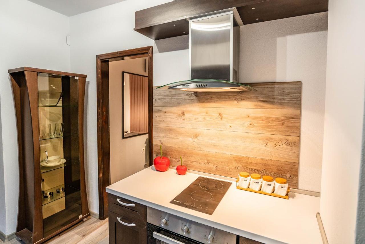 Babylon Apartment Sandanski Bagian luar foto