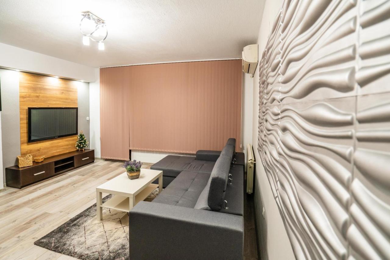 Babylon Apartment Sandanski Bagian luar foto