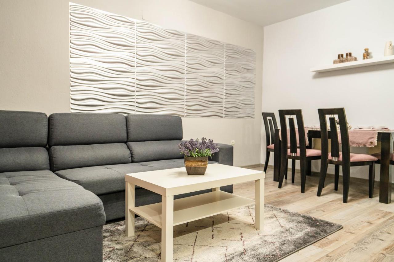 Babylon Apartment Sandanski Bagian luar foto