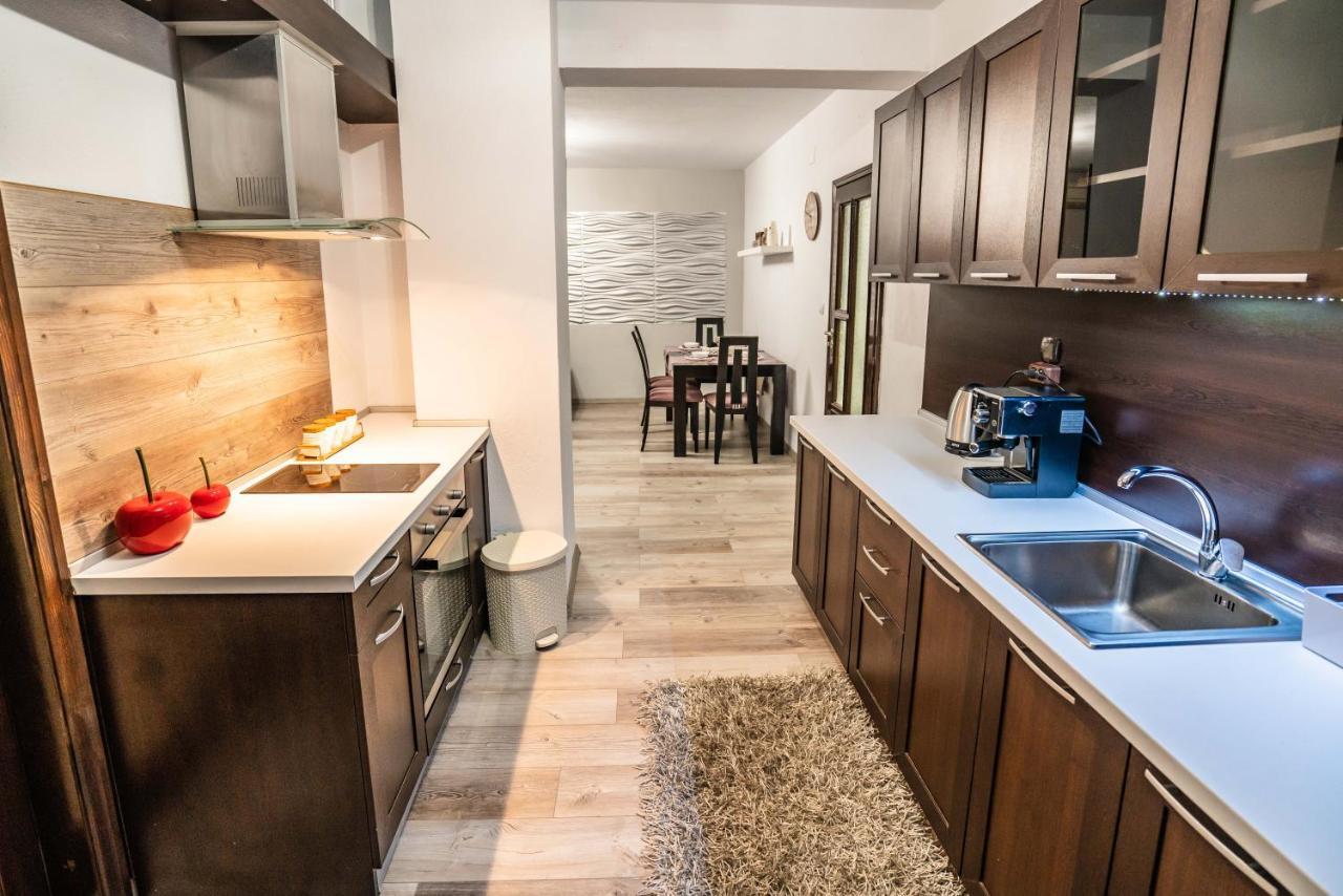 Babylon Apartment Sandanski Bagian luar foto